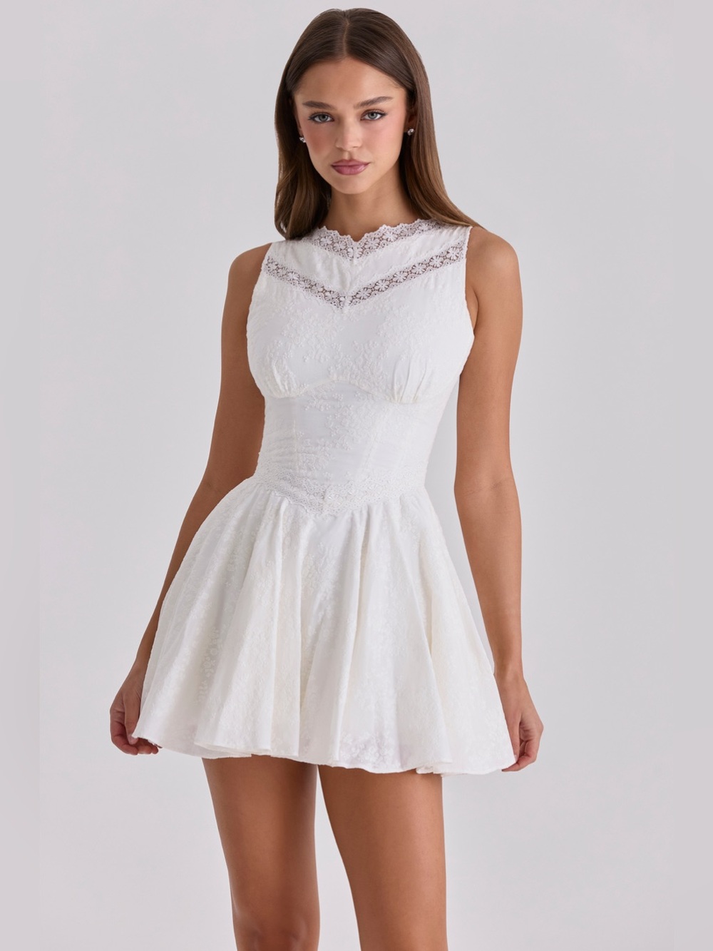 House of CB Scarlett White Embroidered Cotton Lace Trim Mini Dress size XS Long - Picture 16 of 16
